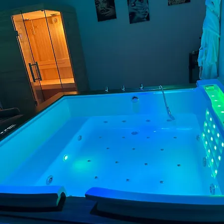 Kosmosuite Apartment Brindisi