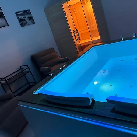 Kosmosuite Apartment Brindisi