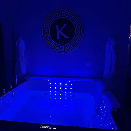 Kosmosuite Brindisi