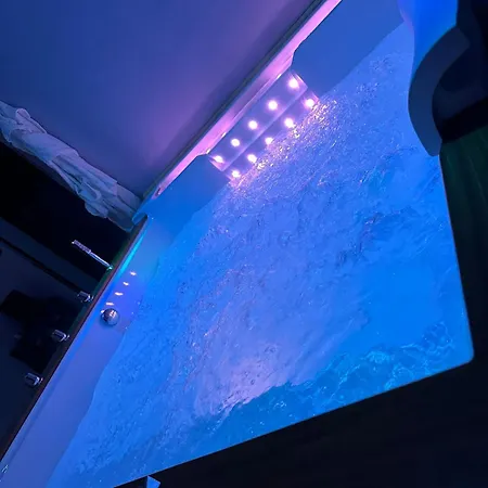 Kosmosuite Apartment *
